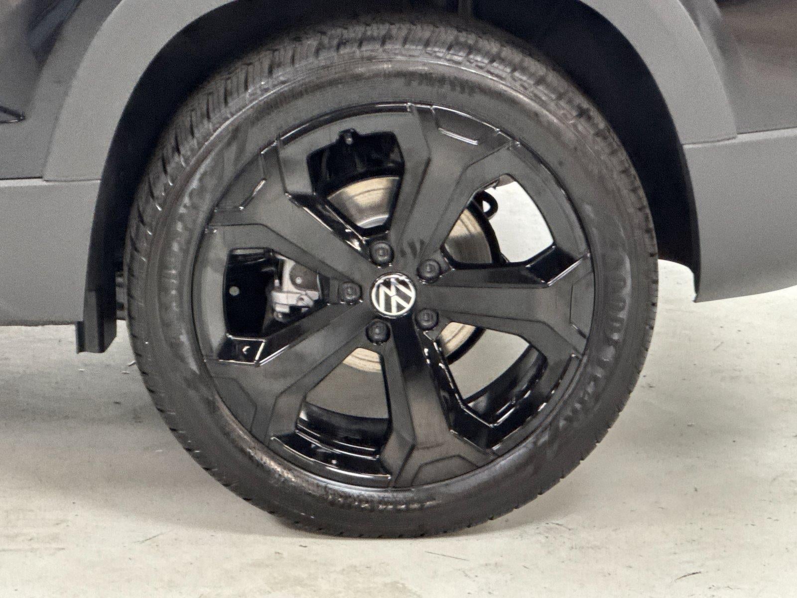 2026 Volkswagen Taos SEL