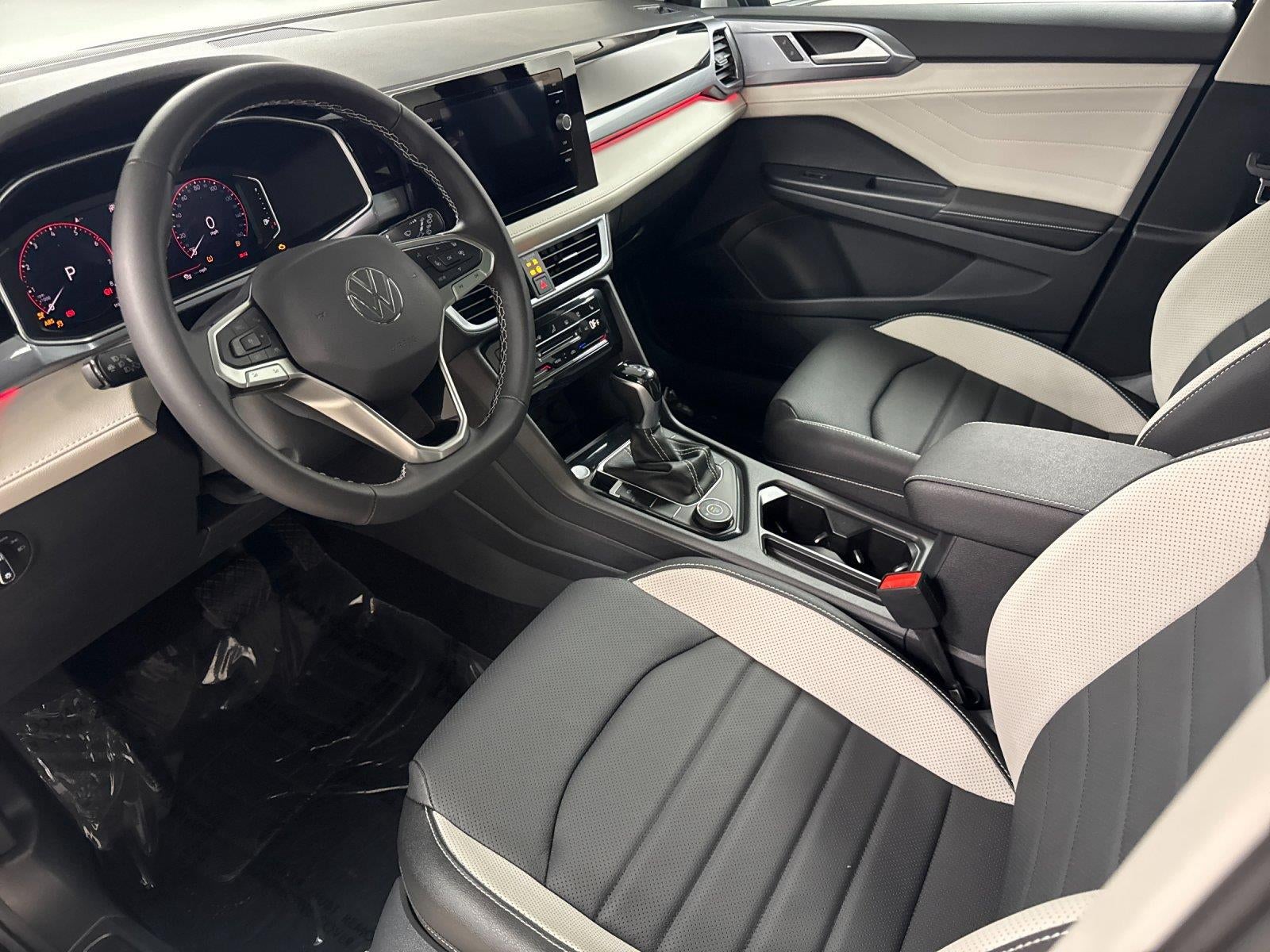 2026 Volkswagen Taos SEL