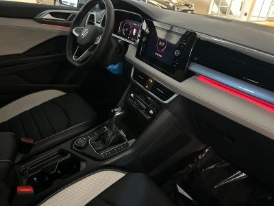 2026 Volkswagen Taos SEL