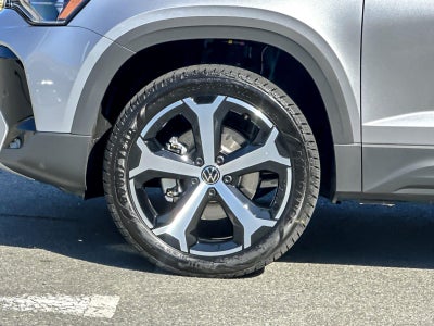 2026 Volkswagen Taos SEL