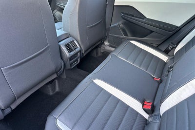 2026 Volkswagen Taos SEL