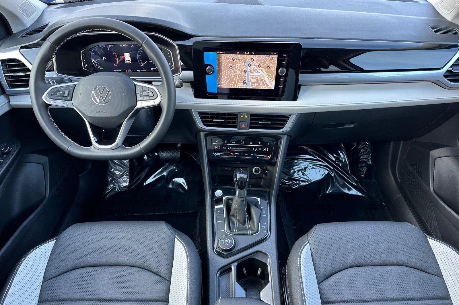 2026 Volkswagen Taos SEL