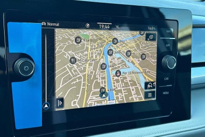 2026 Volkswagen Taos SEL