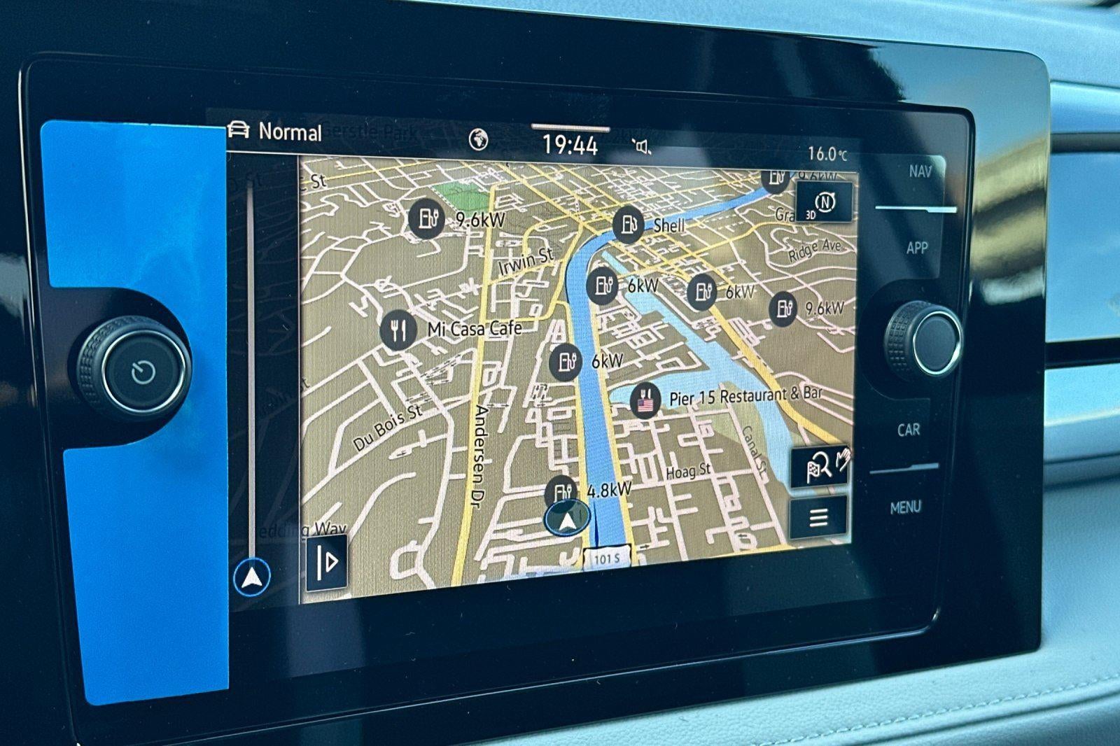 2026 Volkswagen Taos SEL