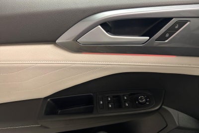 2025 Volkswagen Taos SEL