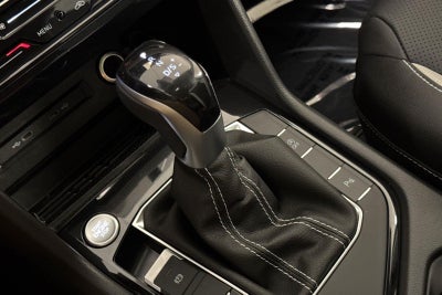 2025 Volkswagen Taos SEL