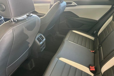 2025 Volkswagen Taos SEL