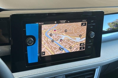 2025 Volkswagen Taos SEL