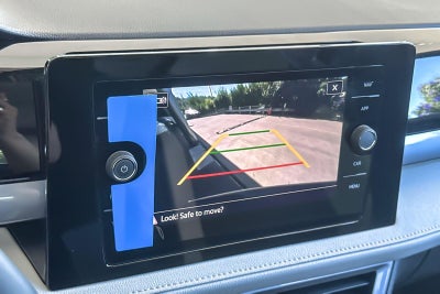 2025 Volkswagen Taos SEL