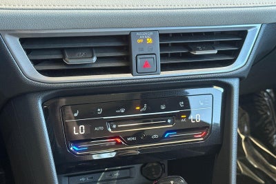 2025 Volkswagen Taos SEL