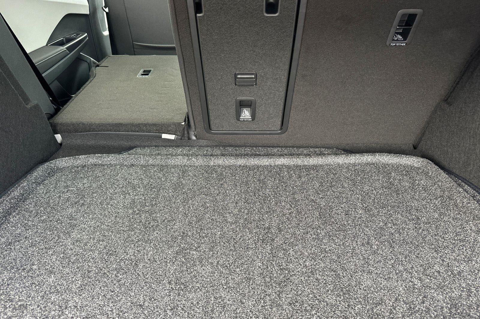 2026 Volkswagen Taos SEL