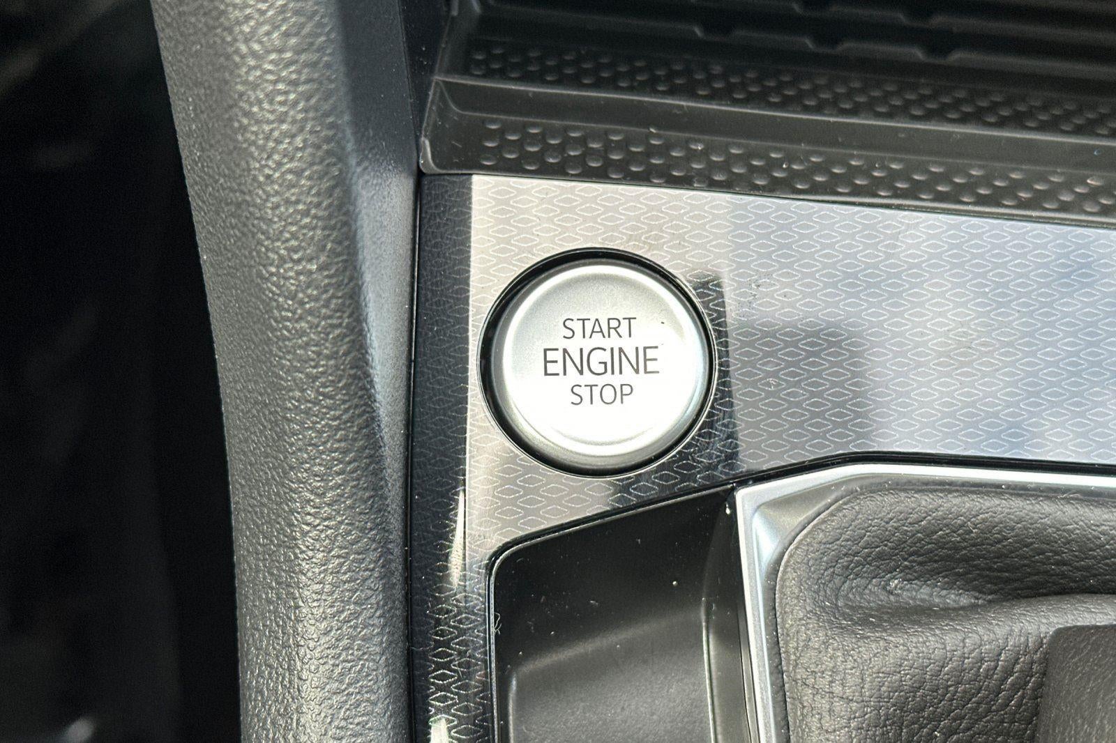 2026 Volkswagen Taos SEL