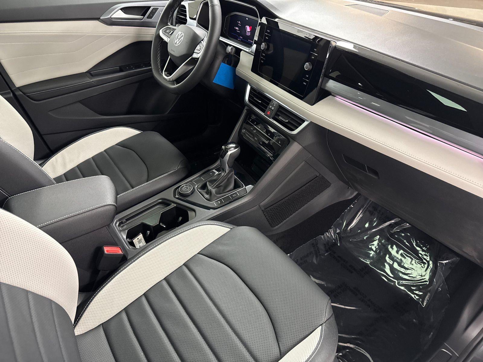 2026 Volkswagen Taos SEL