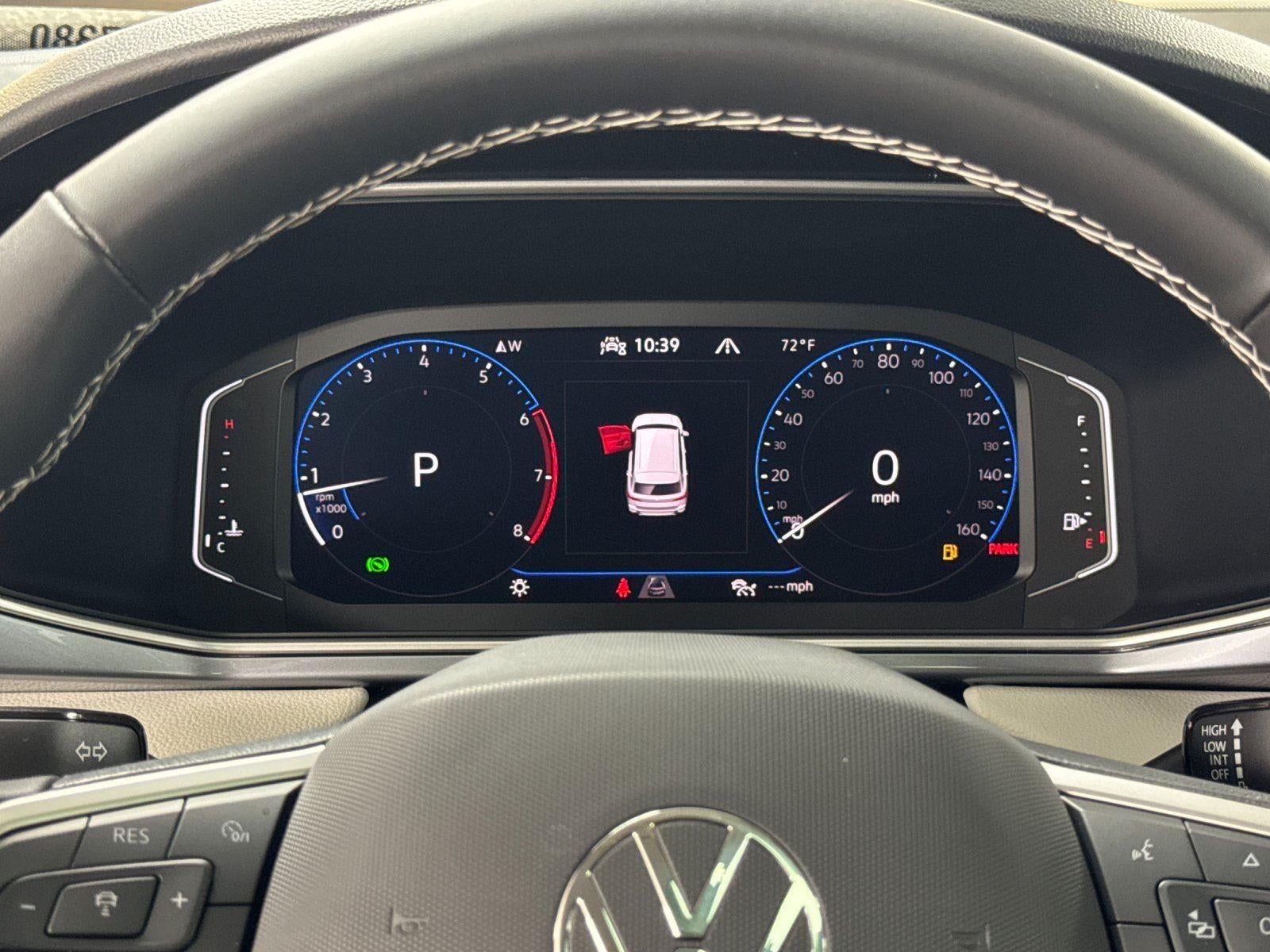 2026 Volkswagen Taos SEL