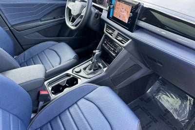 2026 Volkswagen Taos SEL