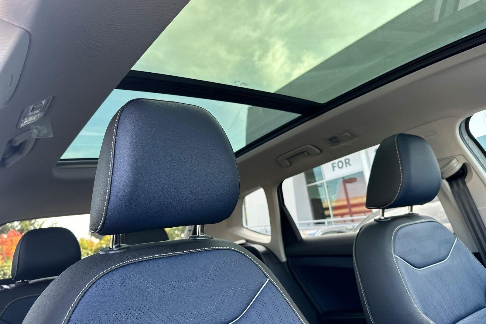 2026 Volkswagen Taos SEL