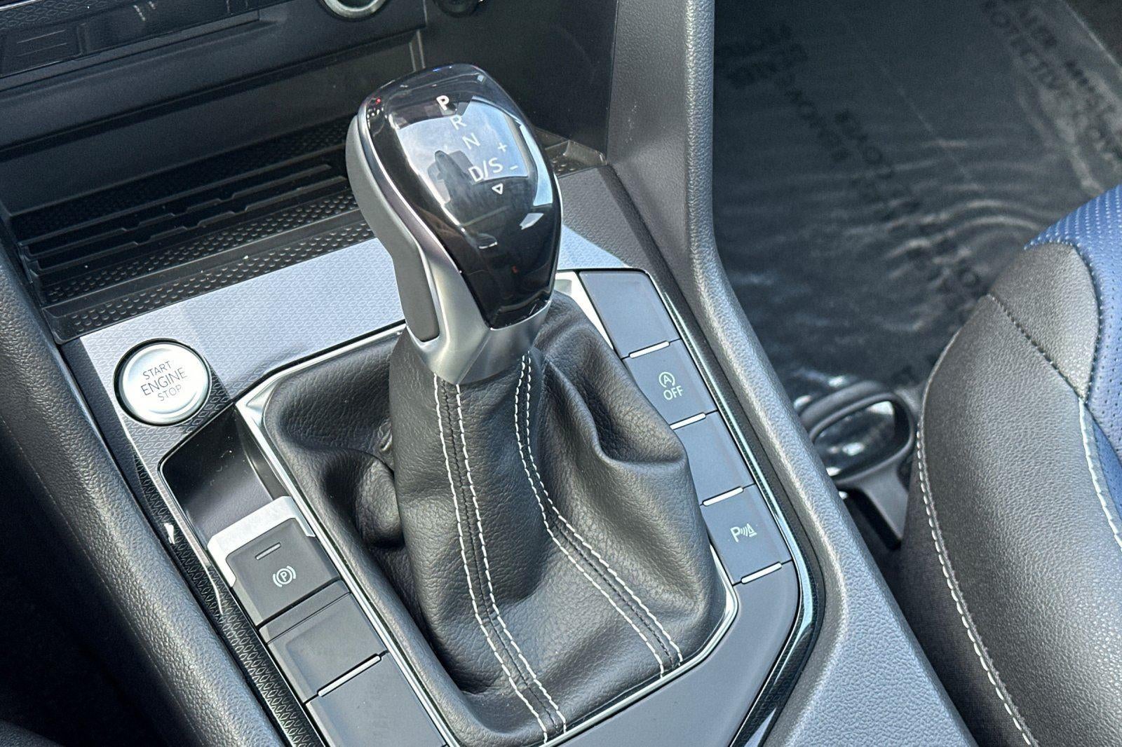 2026 Volkswagen Taos SEL