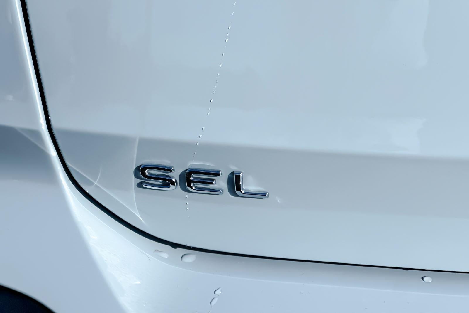 2026 Volkswagen Taos SEL