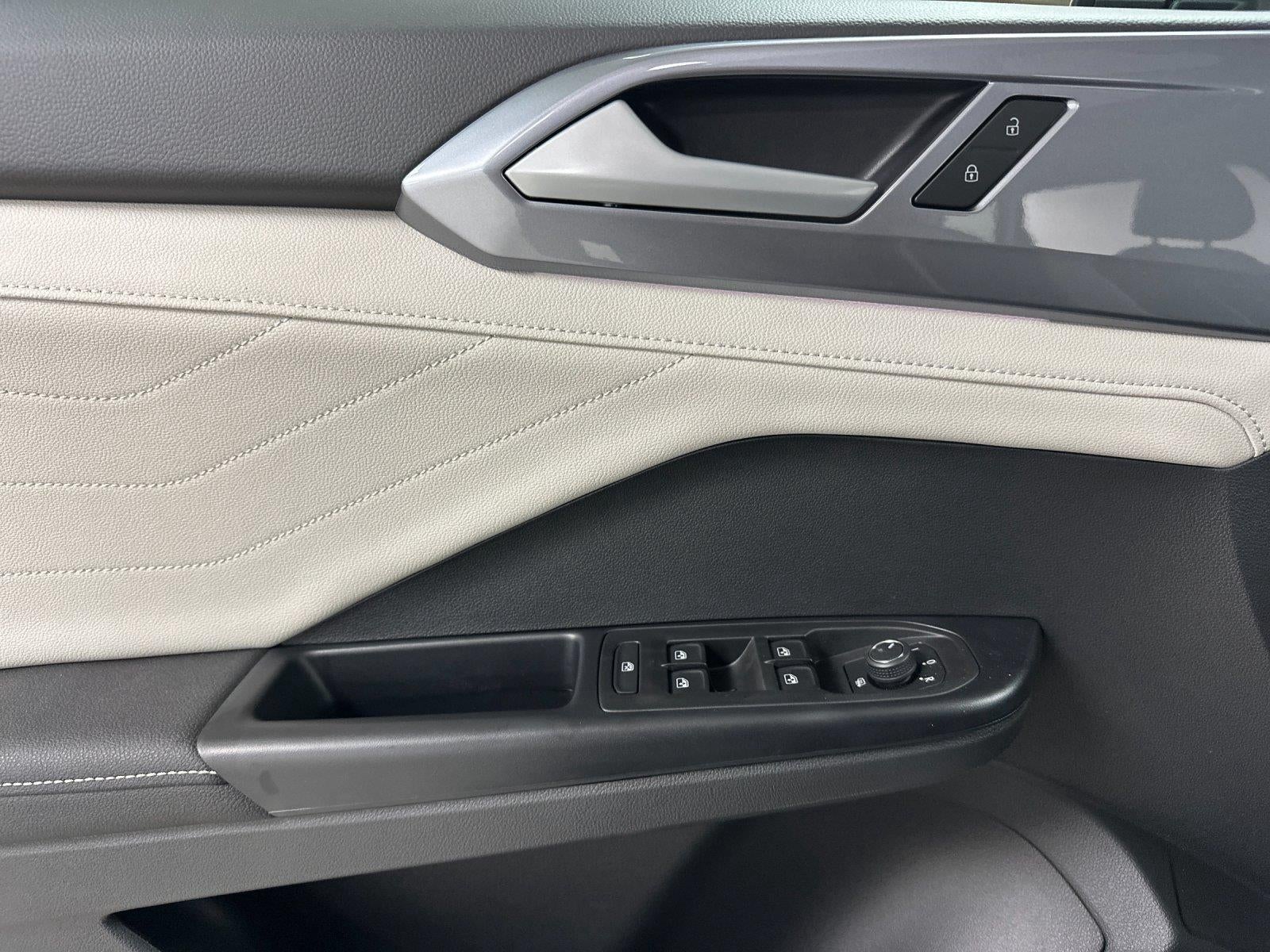 2027 Volkswagen Taos SEL