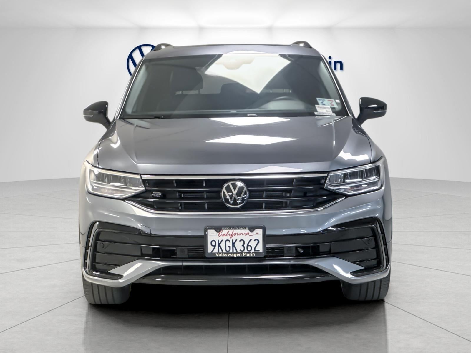 2024 Volkswagen Tiguan SE R-Line Black