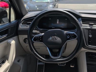 2024 Volkswagen Tiguan SE R-Line Black