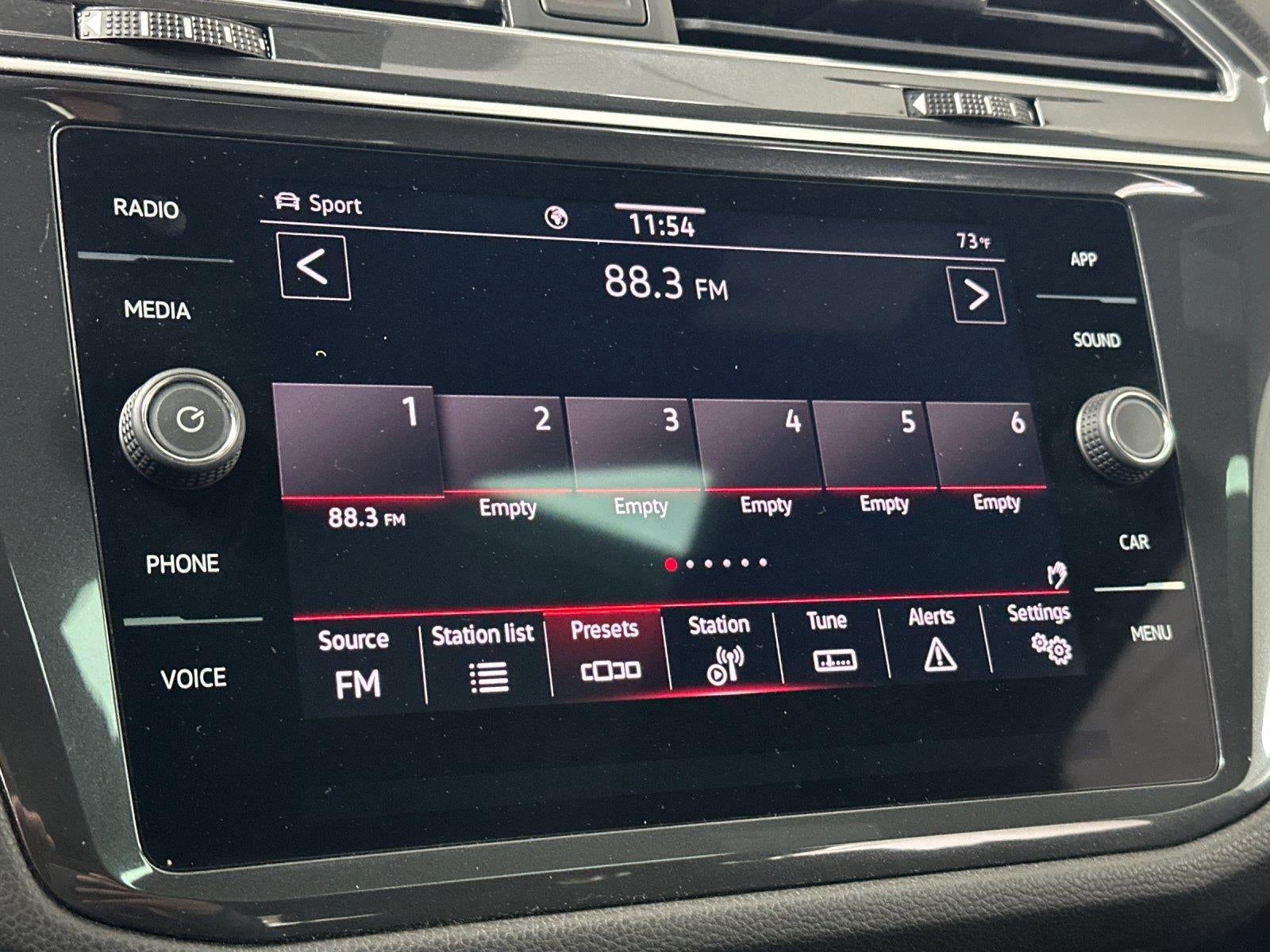2023 Volkswagen Tiguan SE R-Line Black