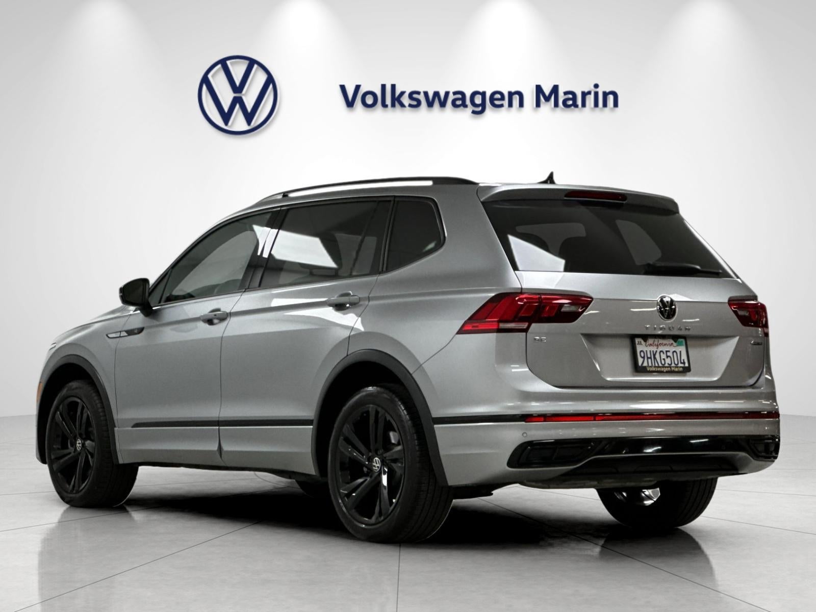 2023 Volkswagen Tiguan SE R-Line Black