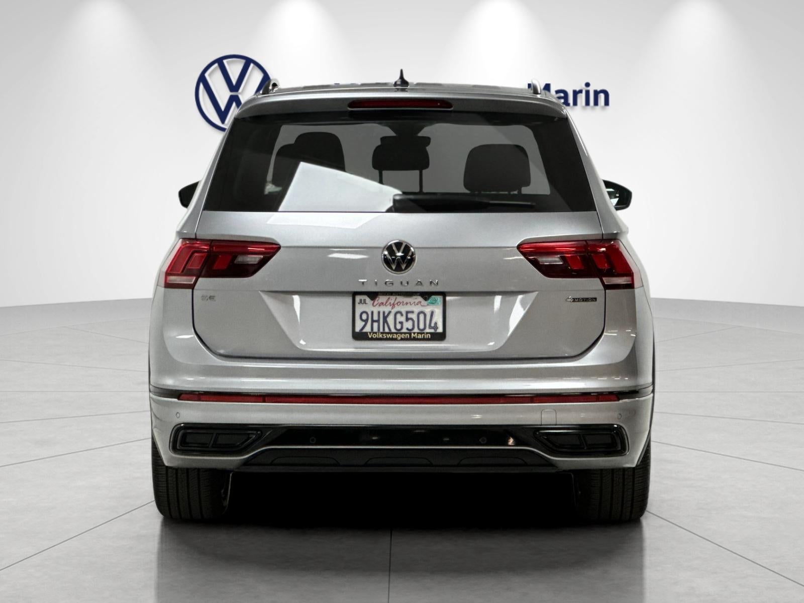 2023 Volkswagen Tiguan SE R-Line Black