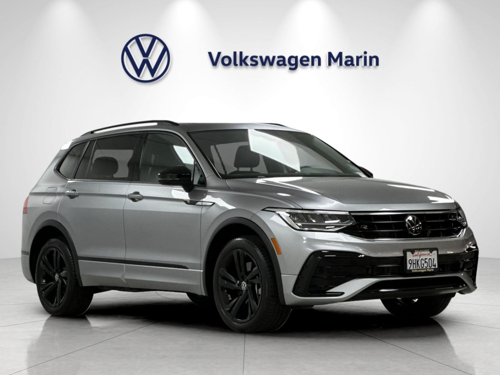 2023 Volkswagen Tiguan SE R-Line Black