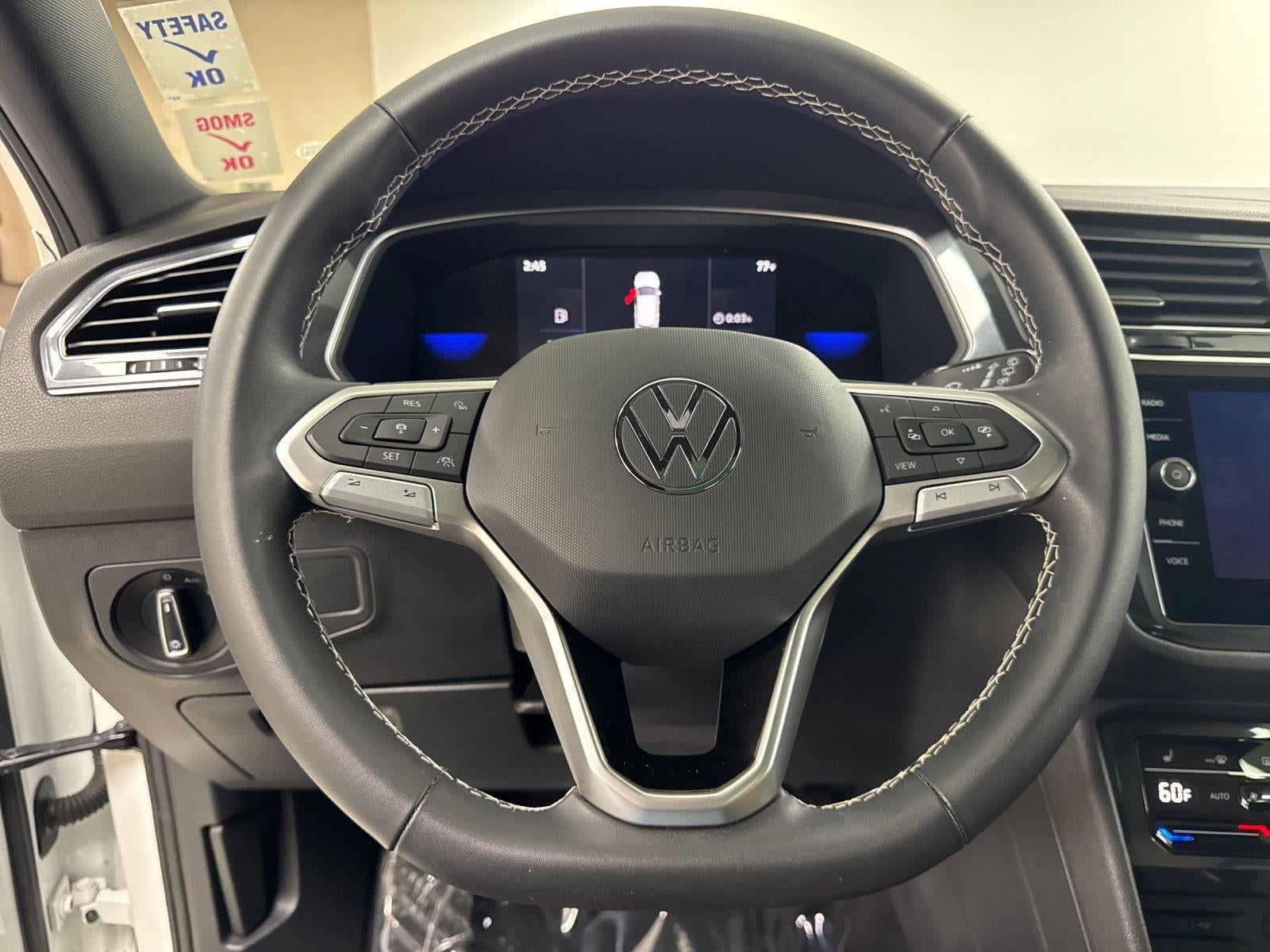 2024 Volkswagen Tiguan SE R-Line Black