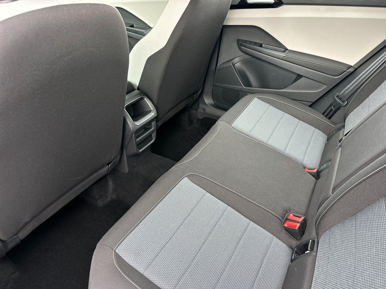 2025 Volkswagen Taos S