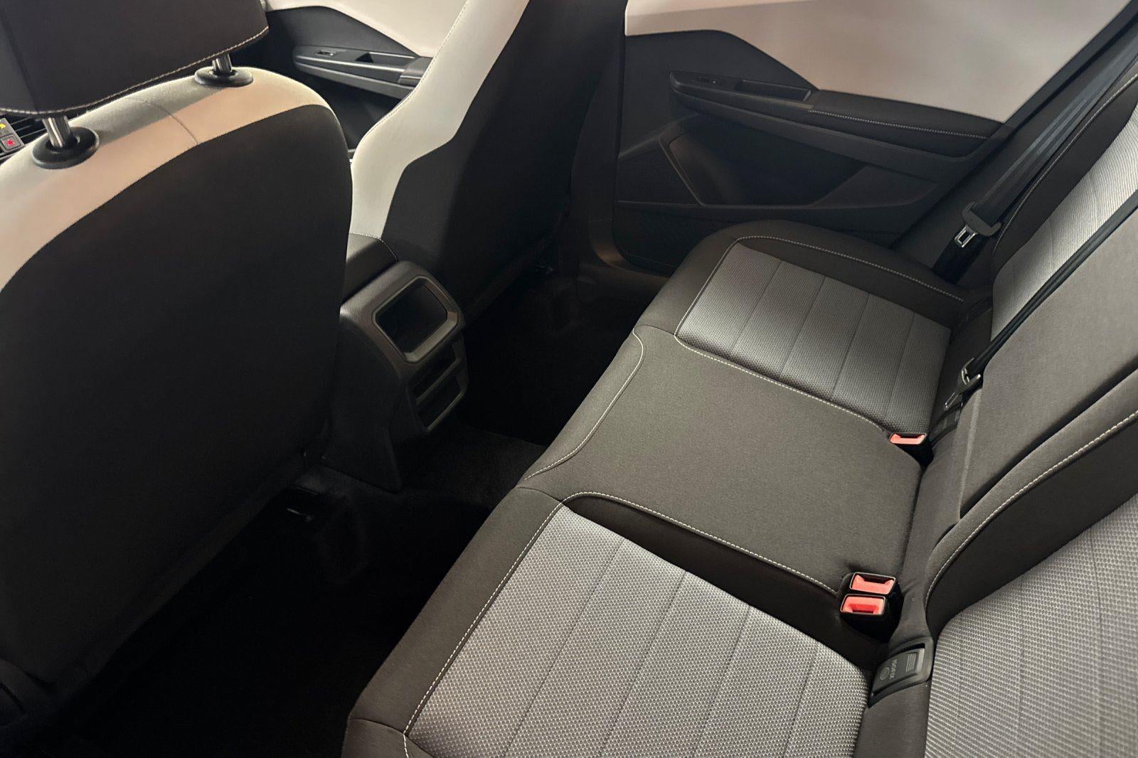 2025 Volkswagen Taos S