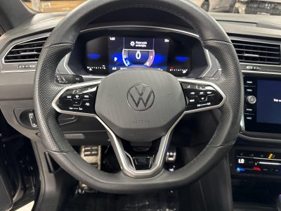 2024 Volkswagen Tiguan SE R-Line Black