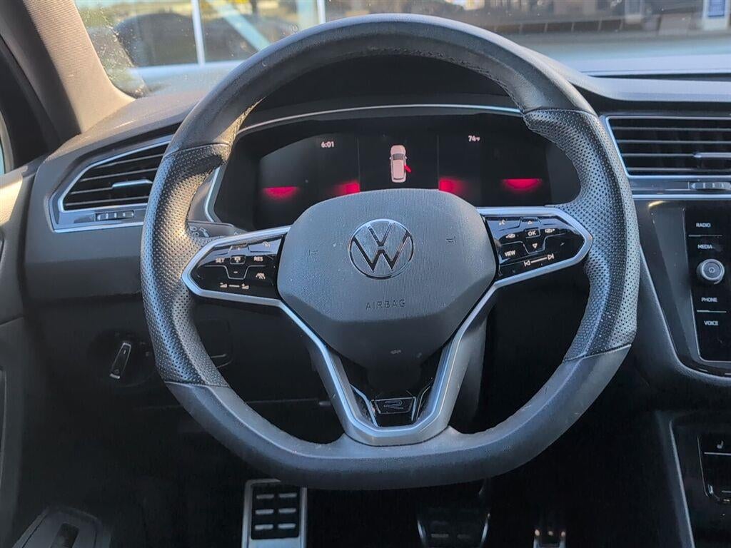 2024 Volkswagen Tiguan SE R-Line Black