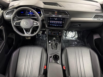 2022 Volkswagen Tiguan SE R-Line Black