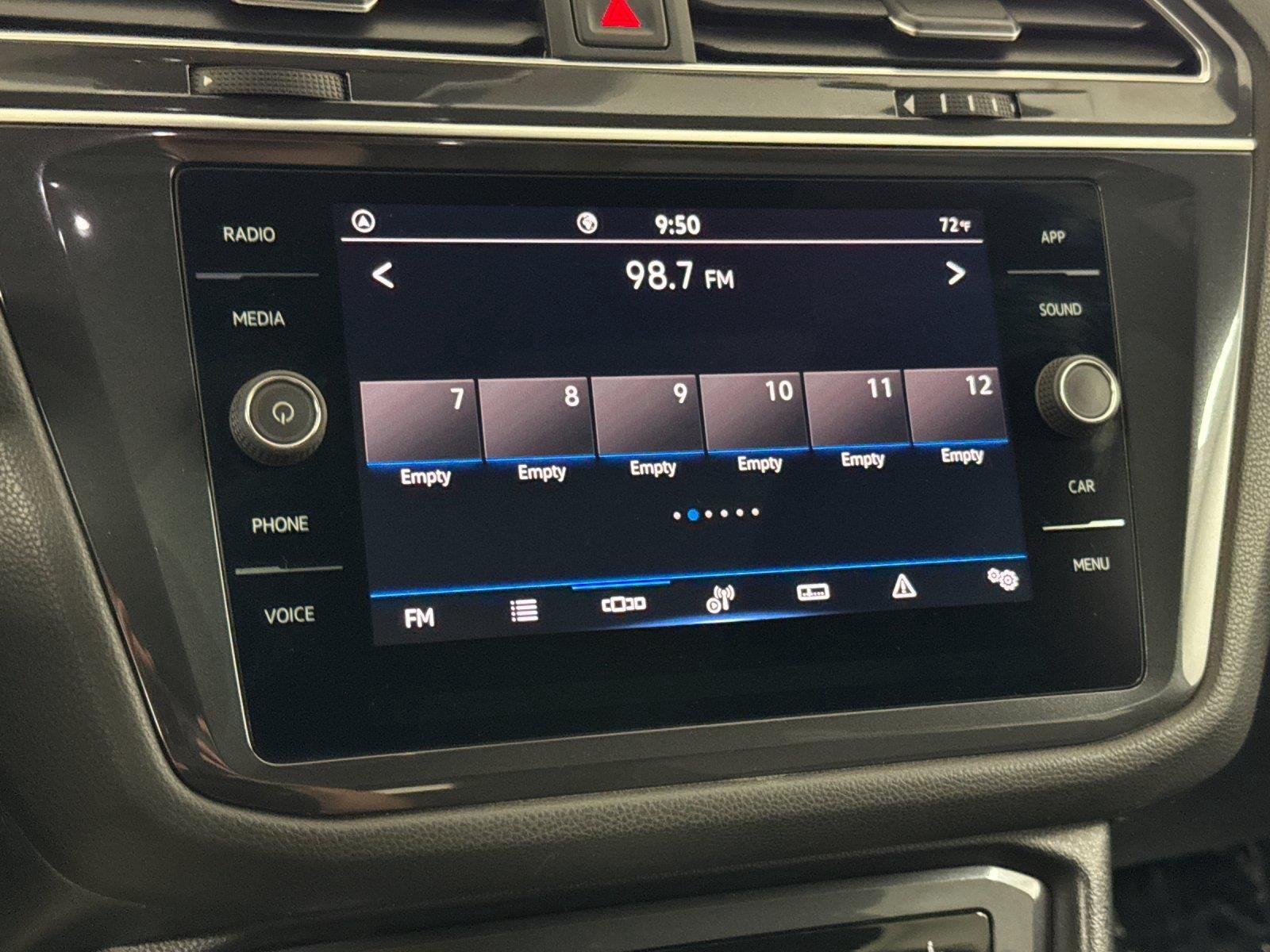 2022 Volkswagen Tiguan SE R-Line Black
