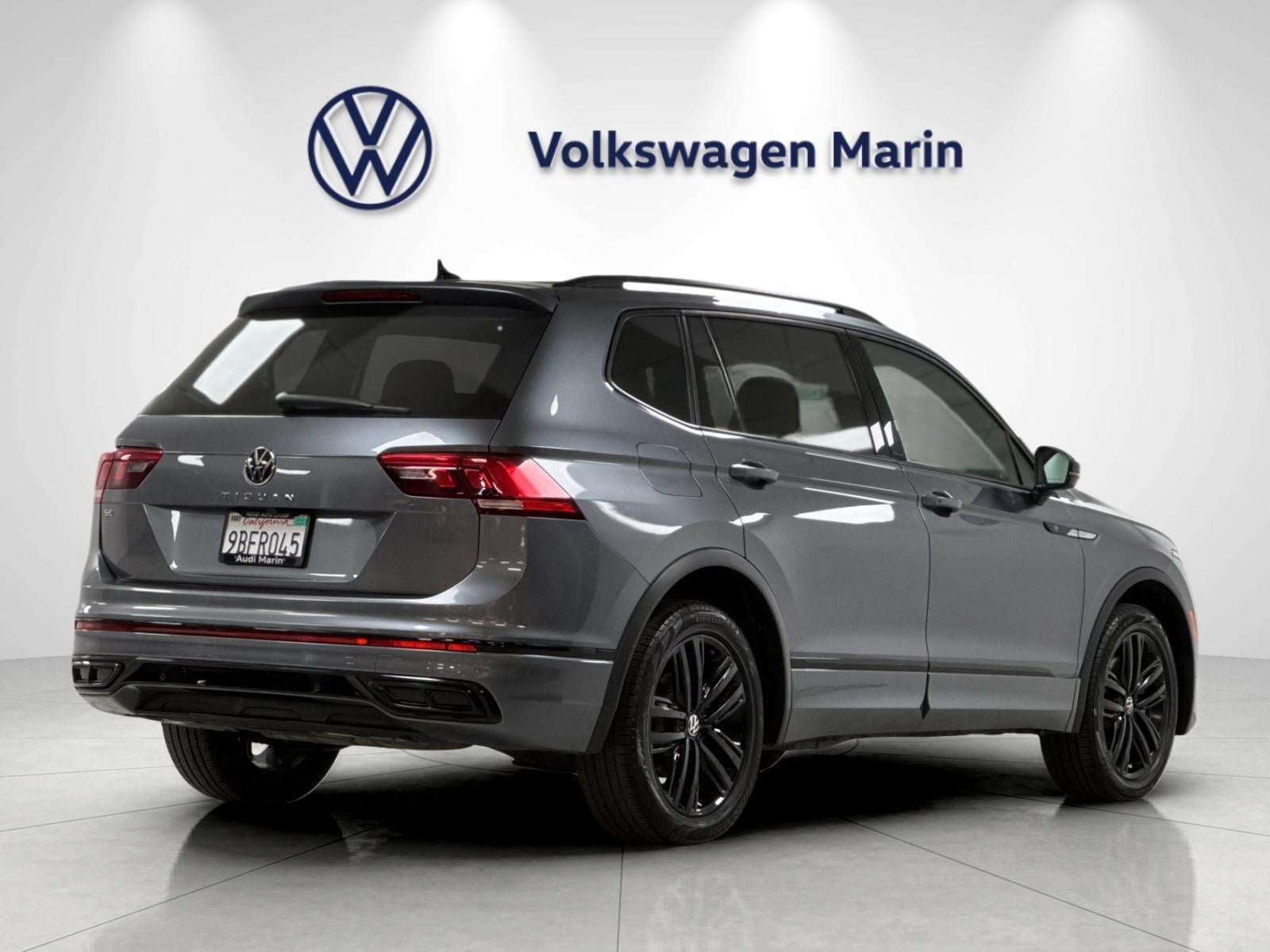 2022 Volkswagen Tiguan SE R-Line Black