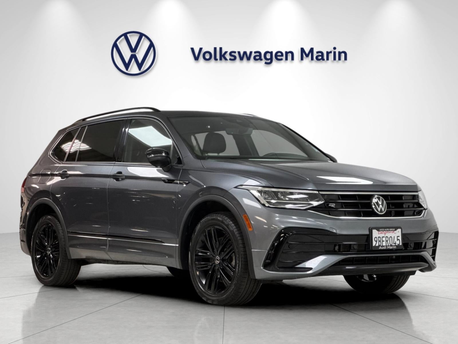 2022 Volkswagen Tiguan SE R-Line Black