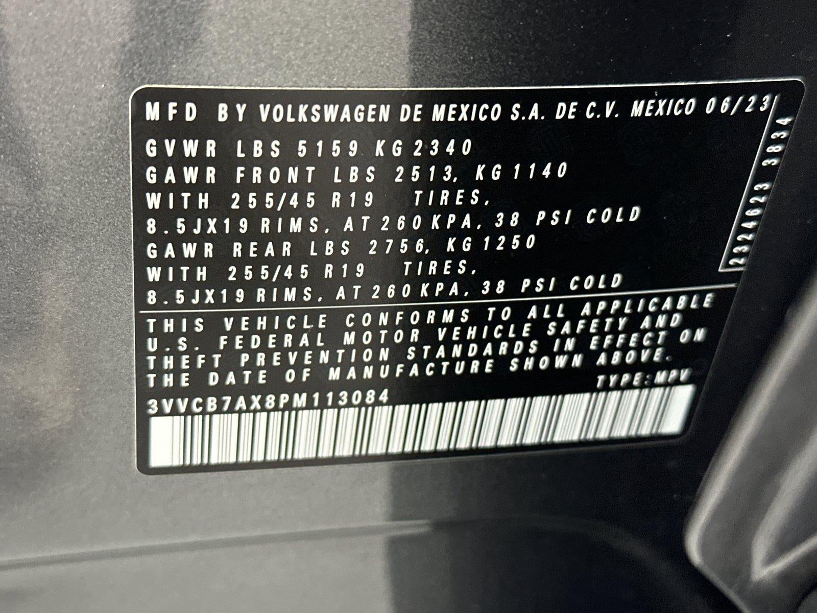 2023 Volkswagen Tiguan SE R-Line Black