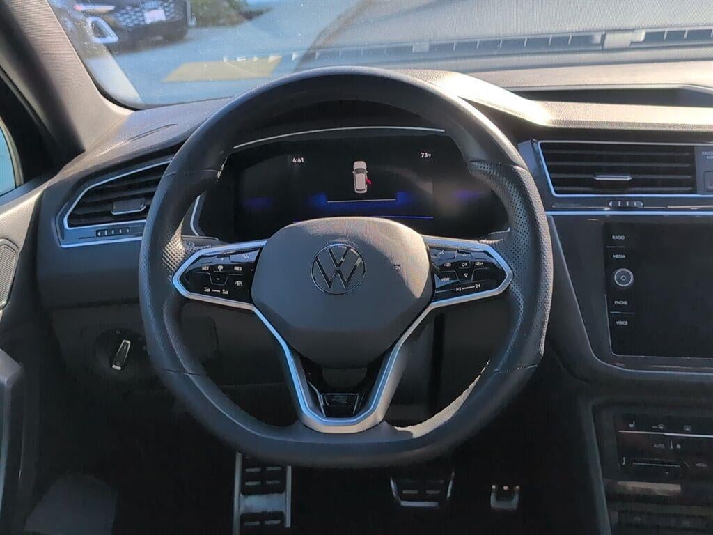 2023 Volkswagen Tiguan SE R-Line Black