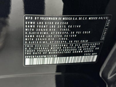 2023 Volkswagen Tiguan SE R-Line Black