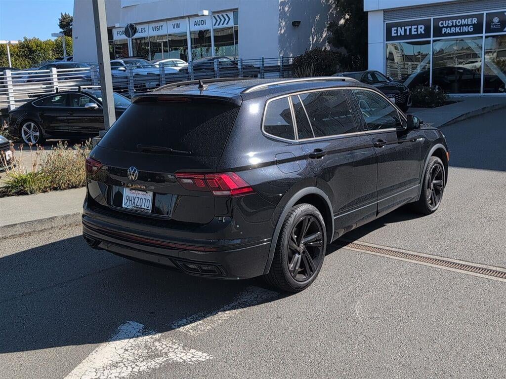 2023 Volkswagen Tiguan SE R-Line Black