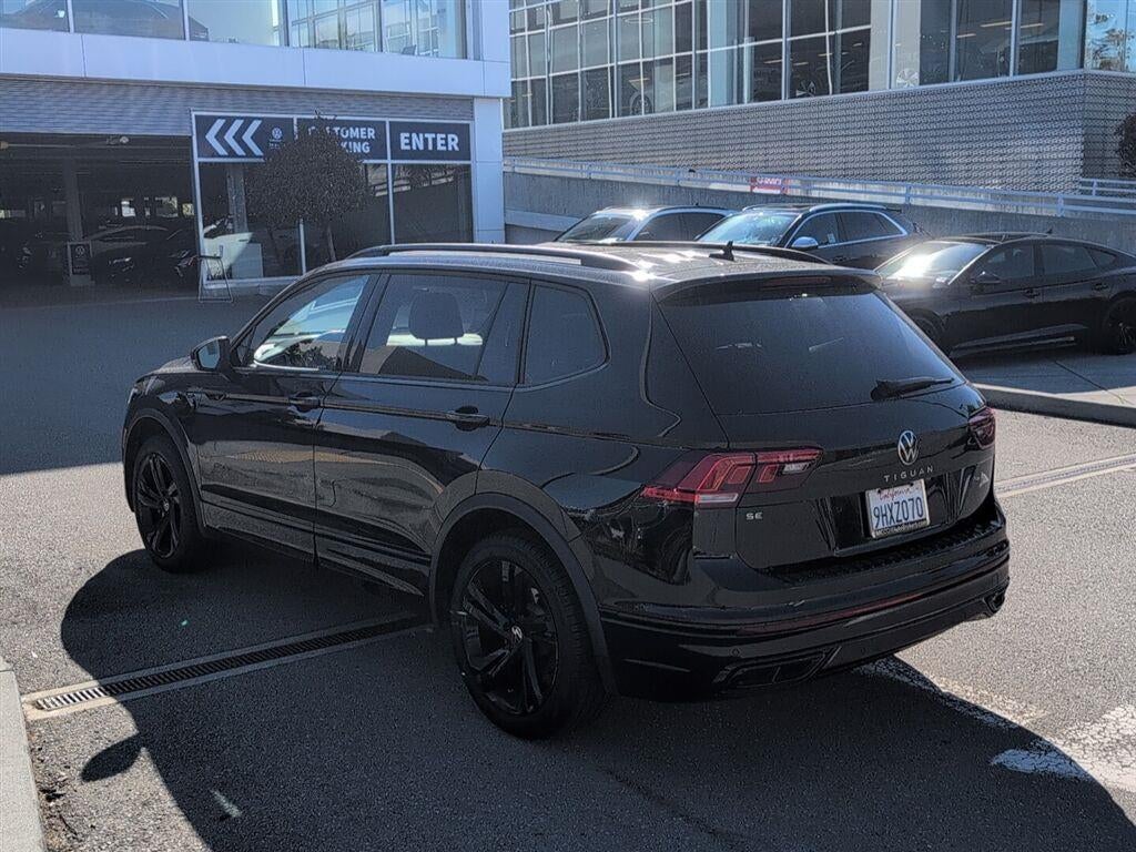 2023 Volkswagen Tiguan SE R-Line Black