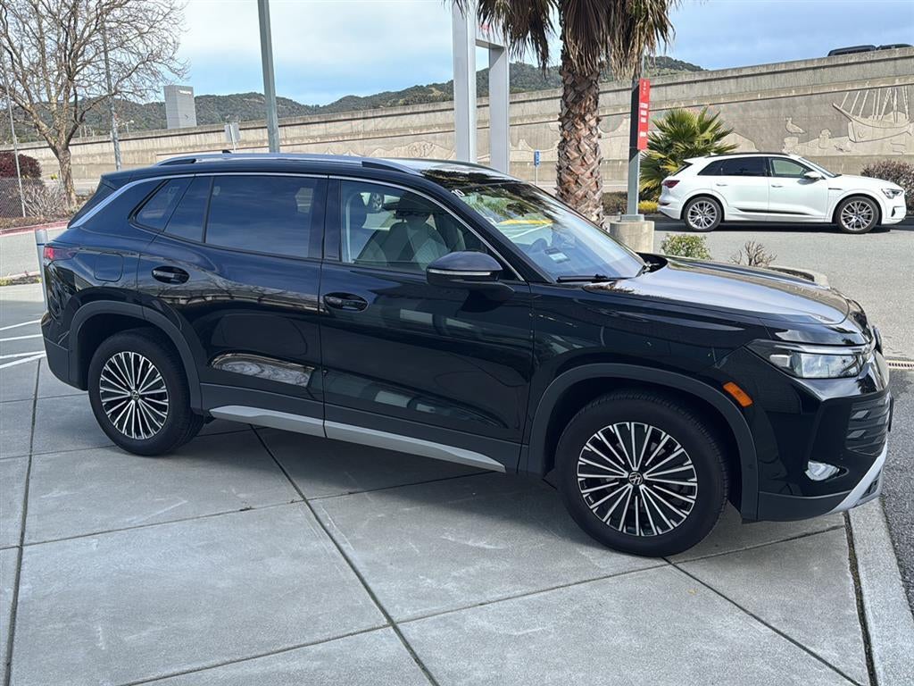 2025 Volkswagen Tiguan S