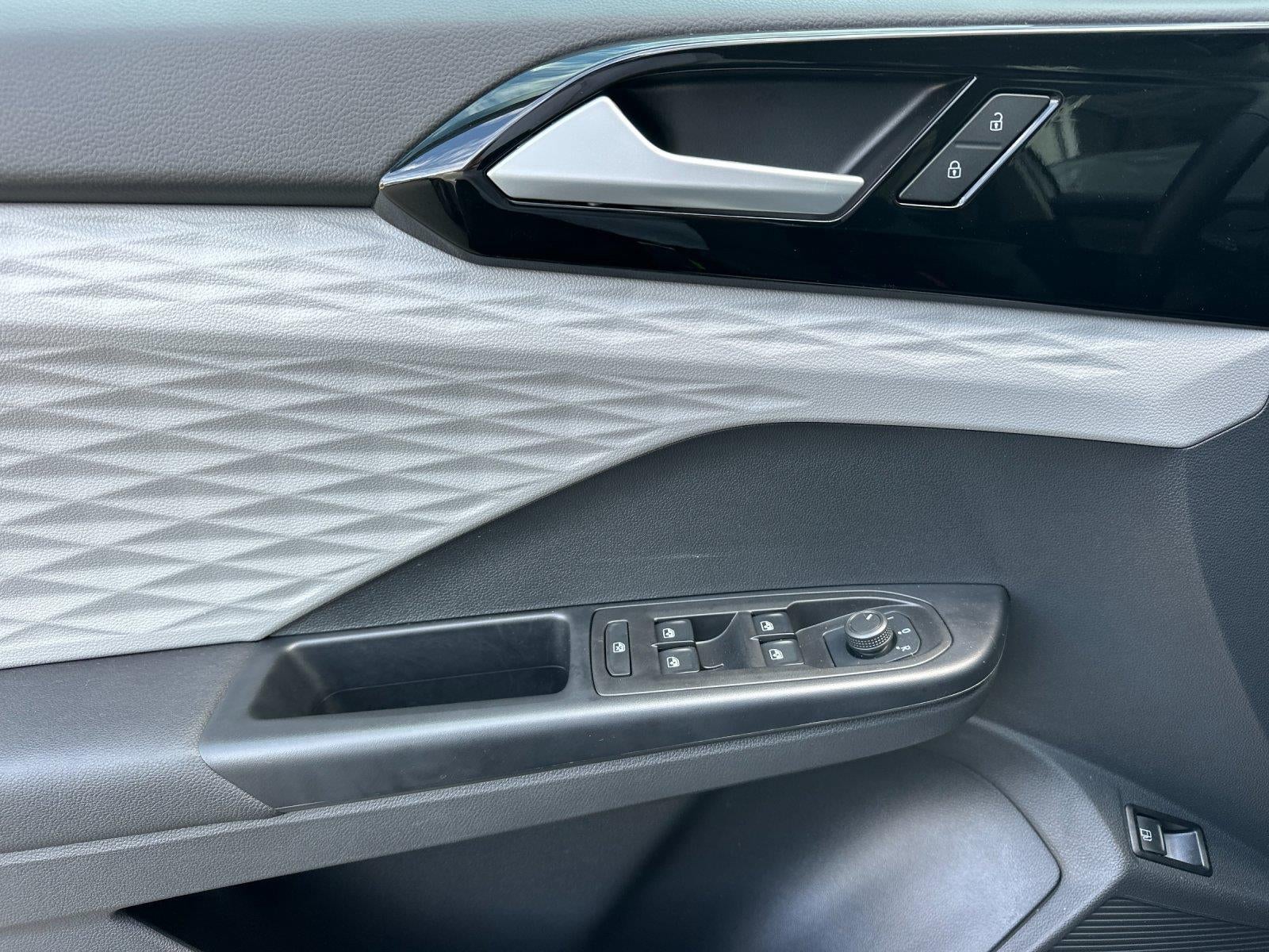 2023 Volkswagen Taos S