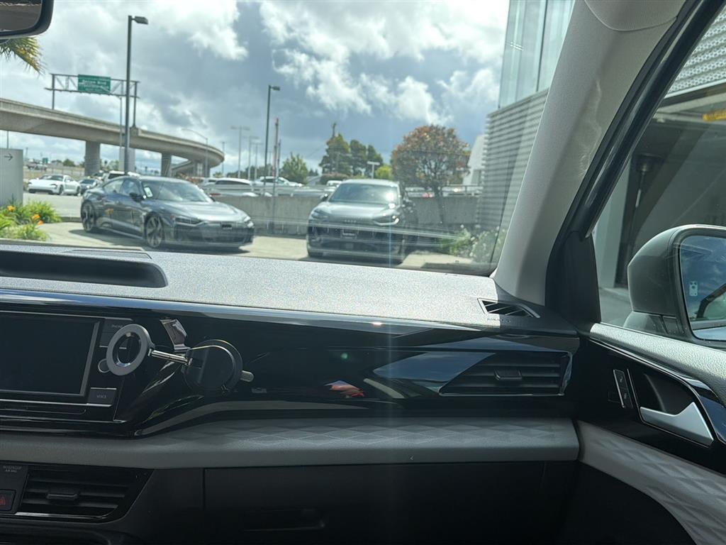 2023 Volkswagen Taos S