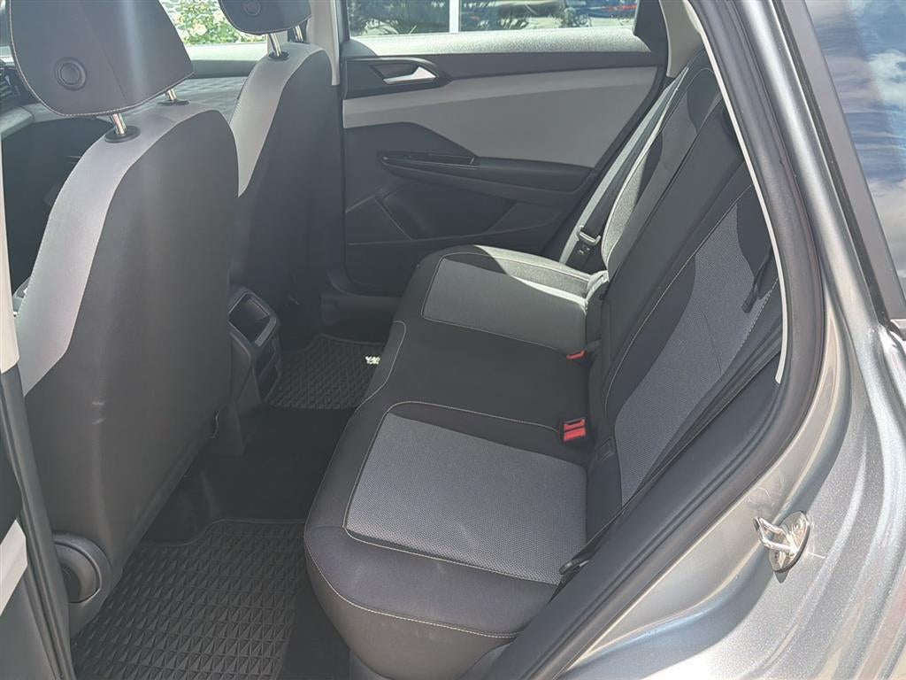 2023 Volkswagen Taos S