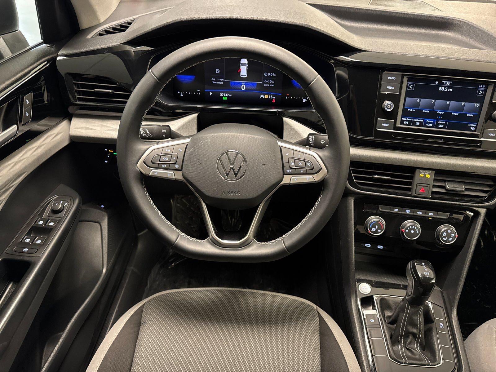 2023 Volkswagen Taos S