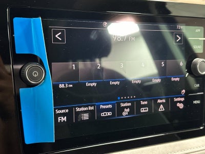 2027 Volkswagen Taos SE