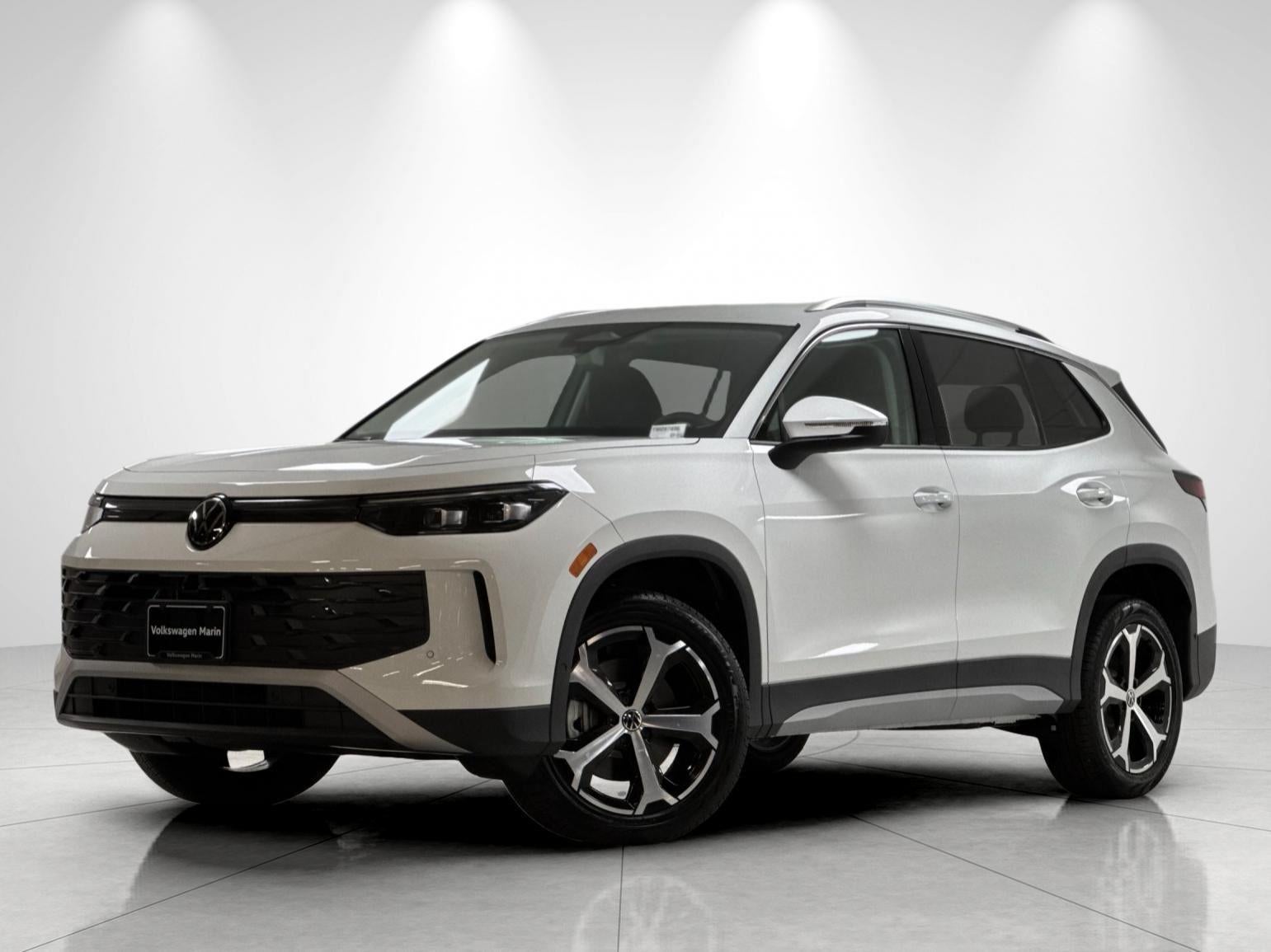 2026 Volkswagen Tiguan 2.0T SE 4Motion's photo